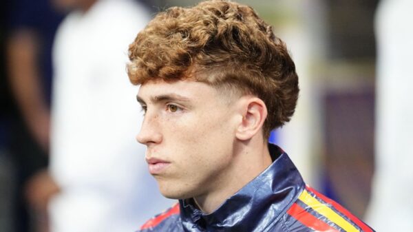 liverpool sign víctor muñoz